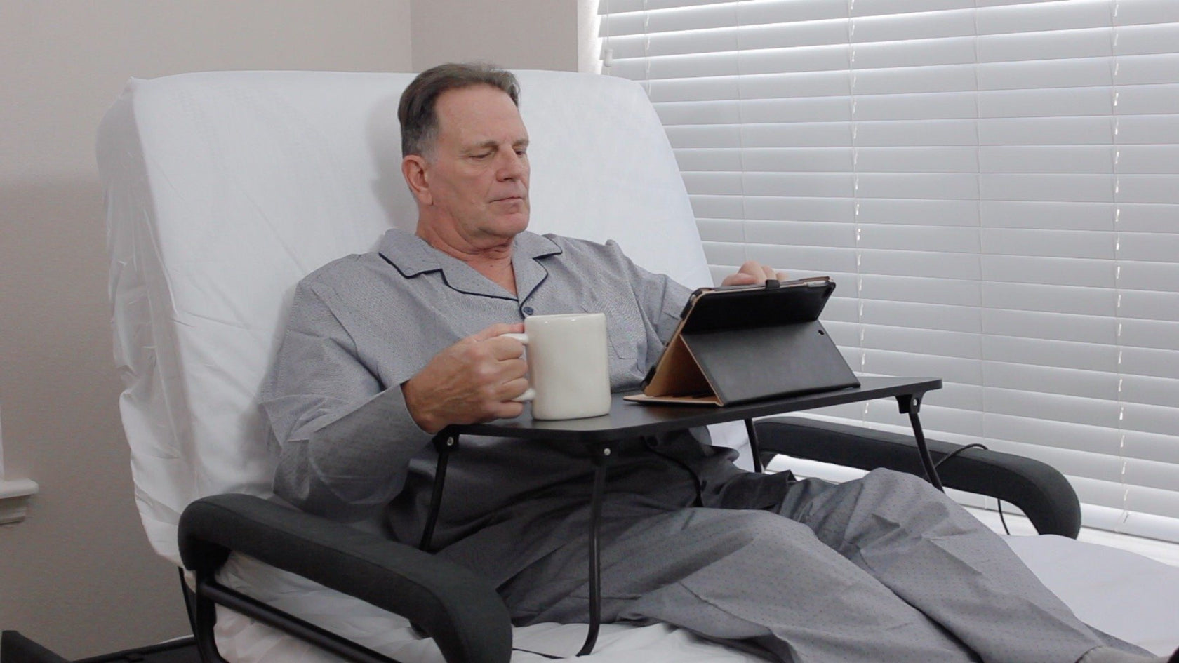 Envyy Sleep to Stand Adjustable Bed – Platinum Health Group